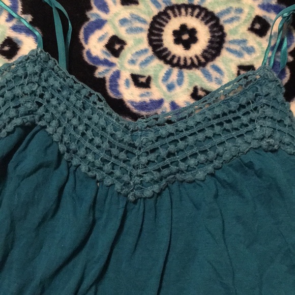 Tank top - Picture 2 of 2